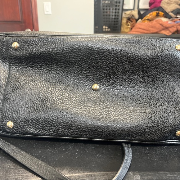 Gucci Black Leather Shoulder Bag - Picture 4 of 15